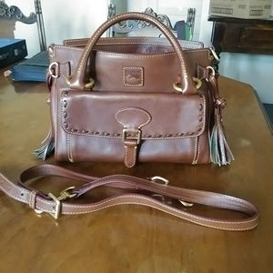 Dooney & Bourke purse